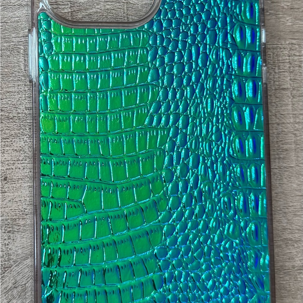 FLAUNT SQUARE Green Iridescent Crocodile Pattern iPhone 13 Pro Max Case